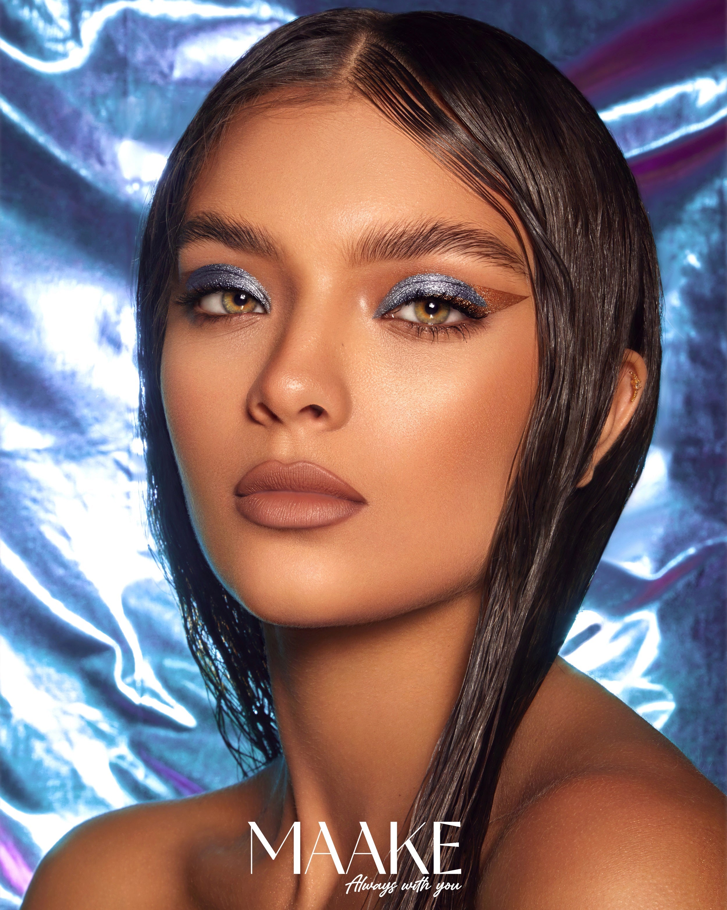 METALLIC LIQUID SHADOW