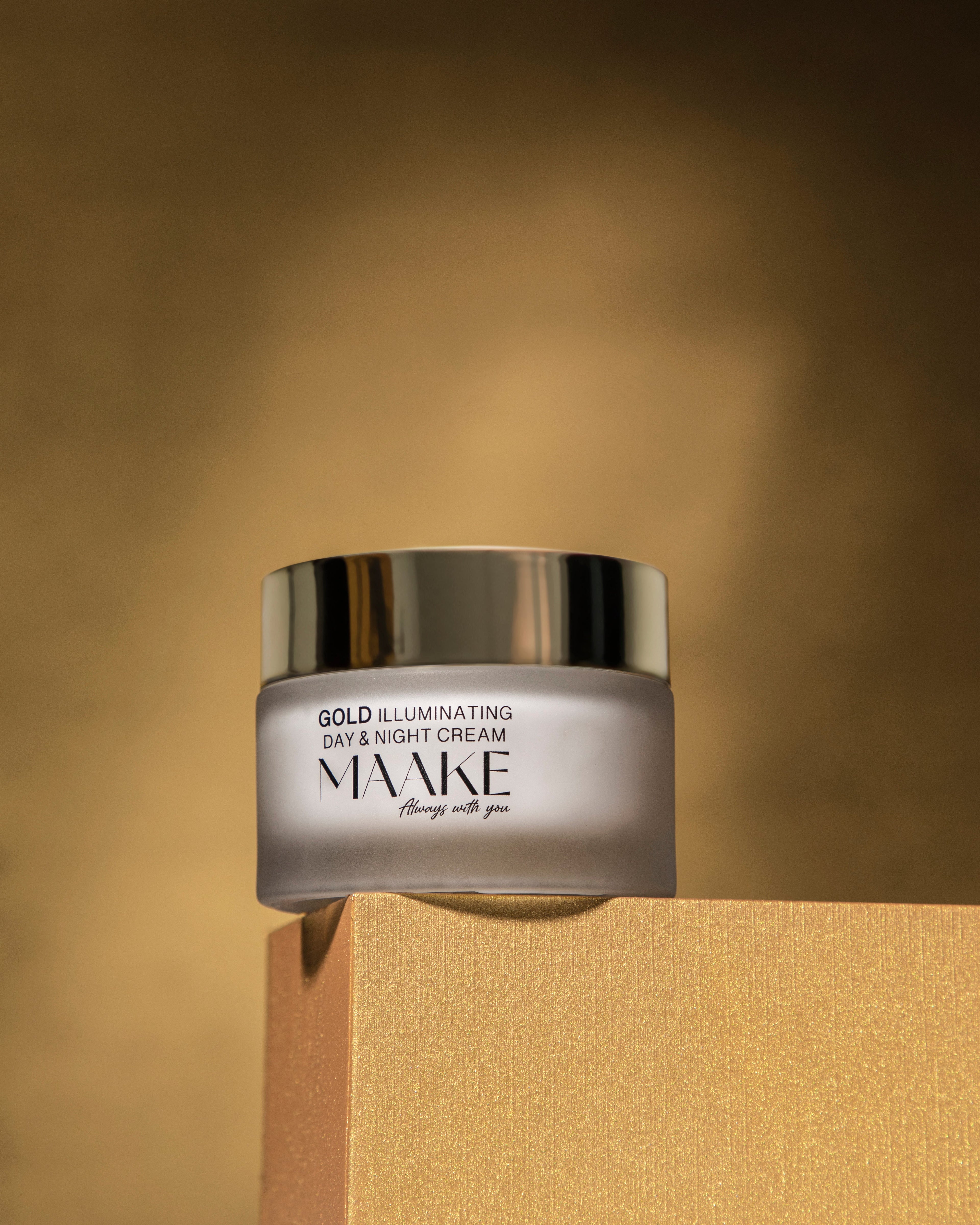 GOLD Illuminating Day & Night Cream