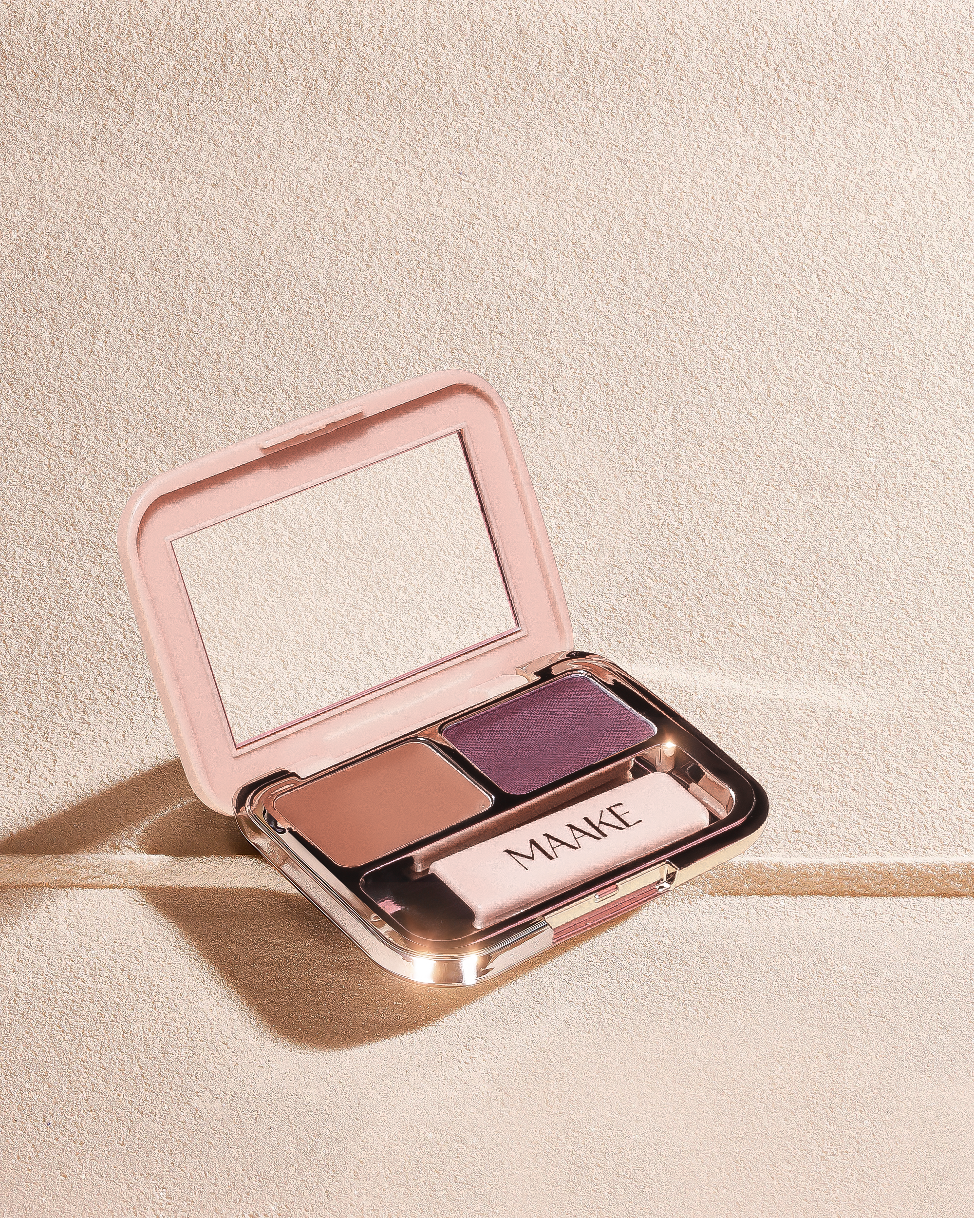BROW & EYE PERFECT FINISHING COMPACT