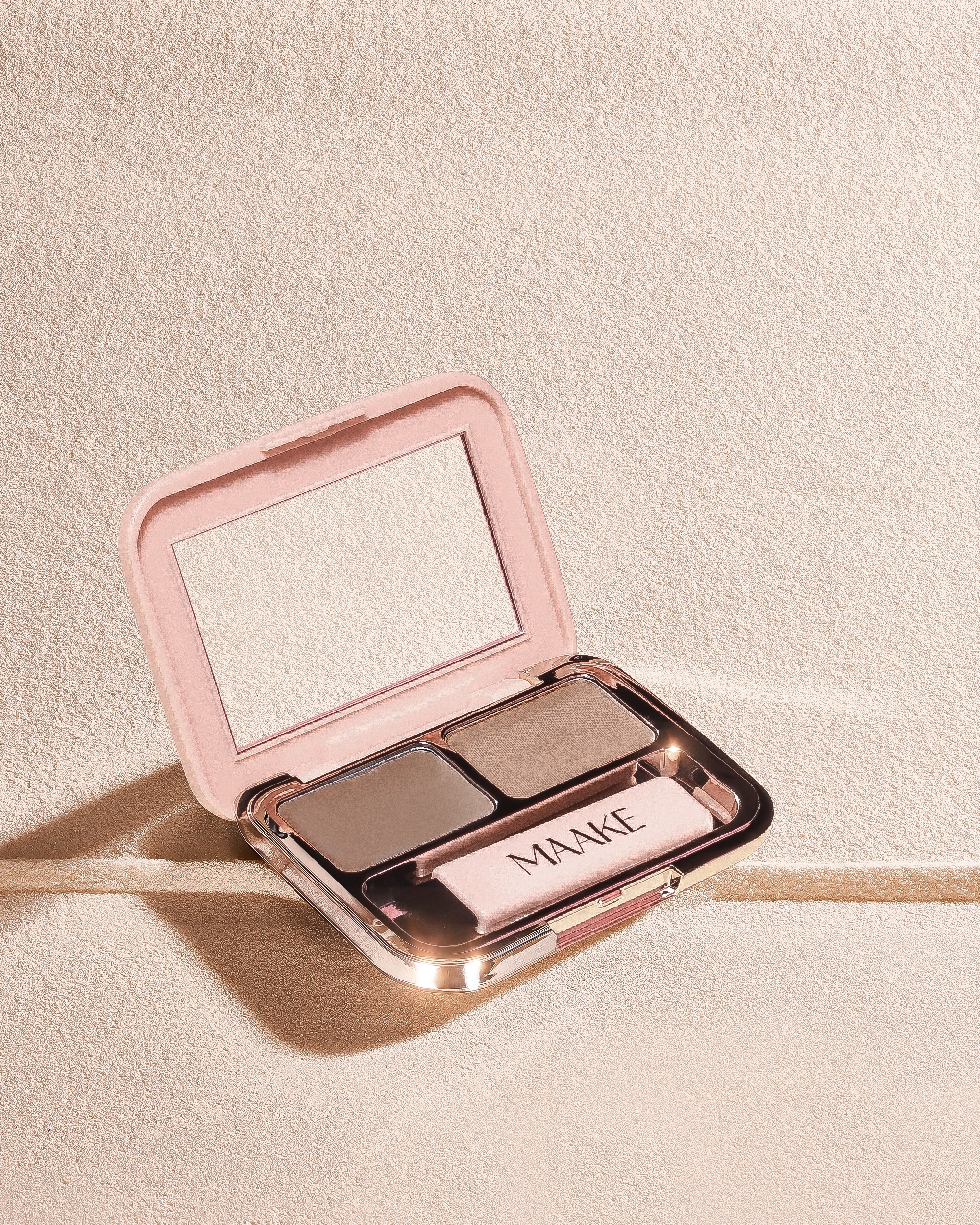 BROW & EYE PERFECT FINISHING COMPACT