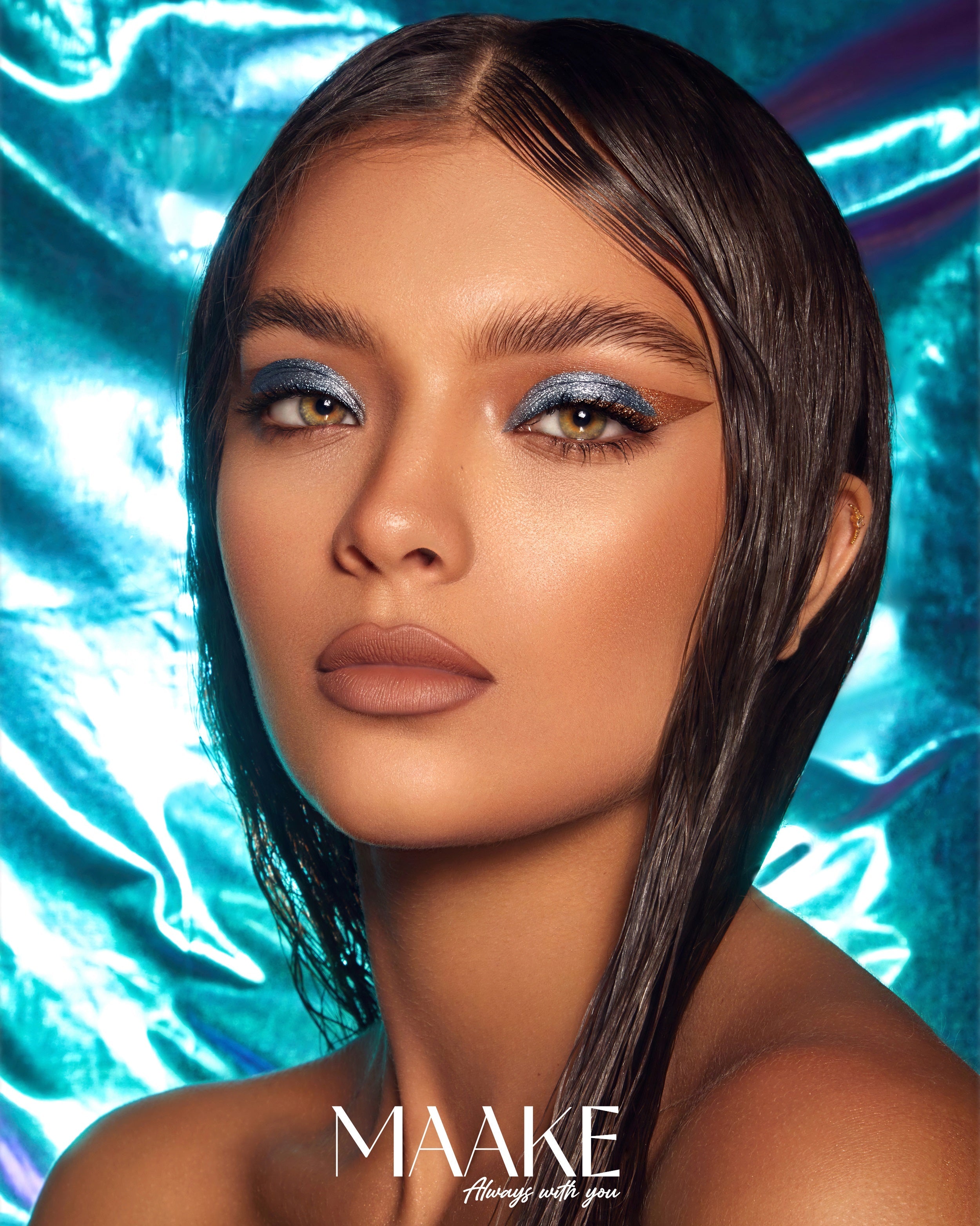 METALLIC LIQUID SHADOW