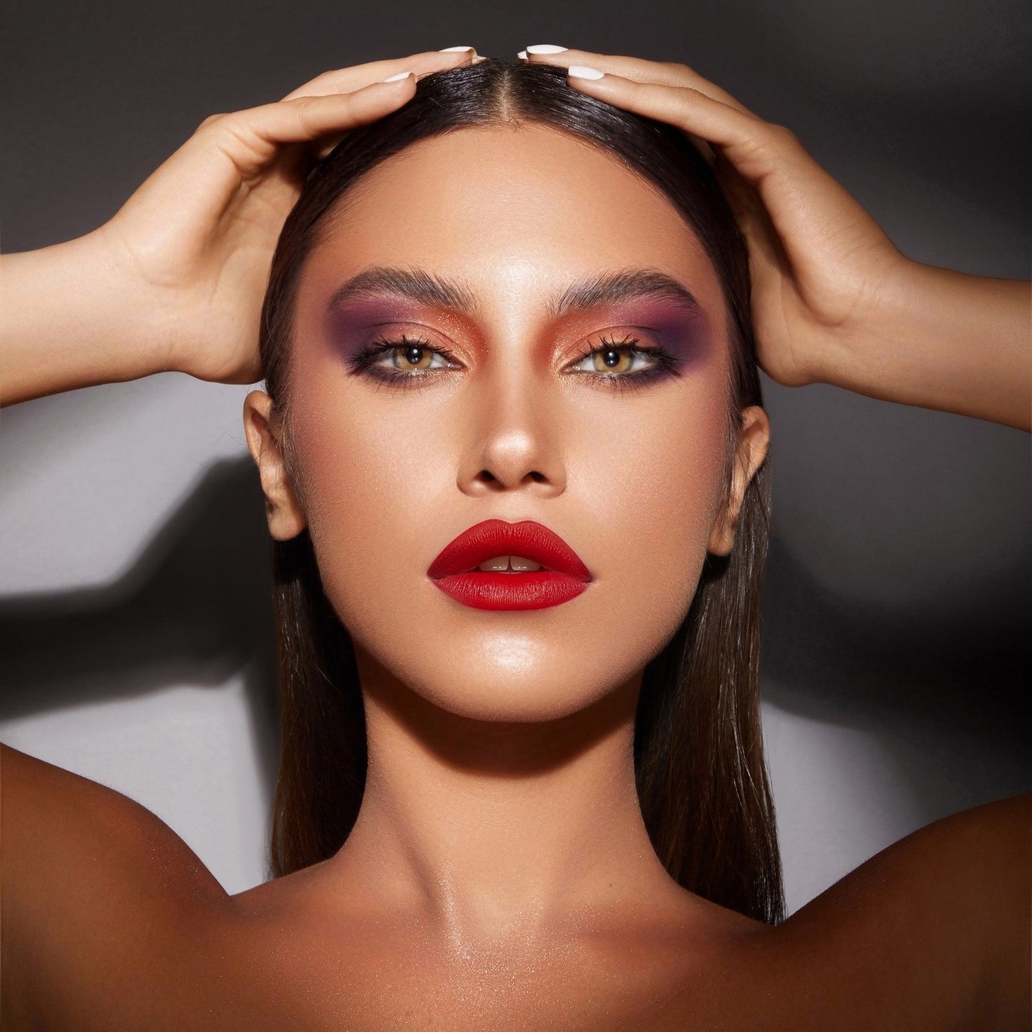 12 SHADE EYESHADOW PALETTE