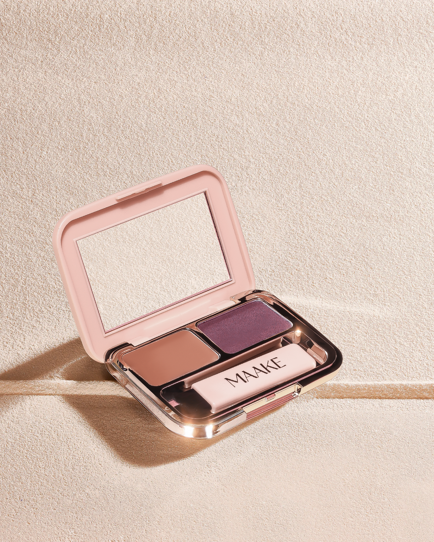 BROW &amp; EYE PERFECT FINISHING COMPACT