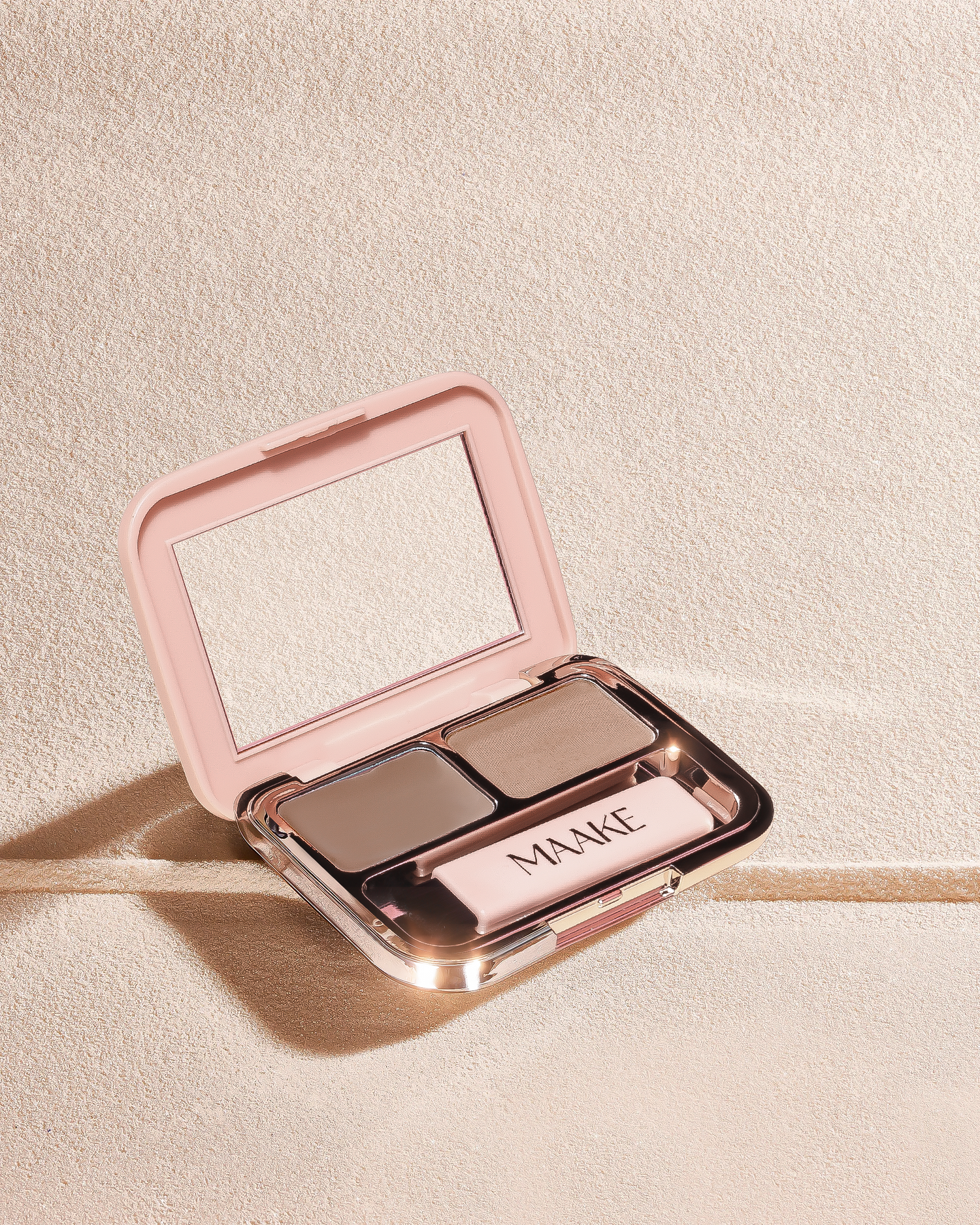 BROW &amp; EYE PERFECT FINISHING COMPACT